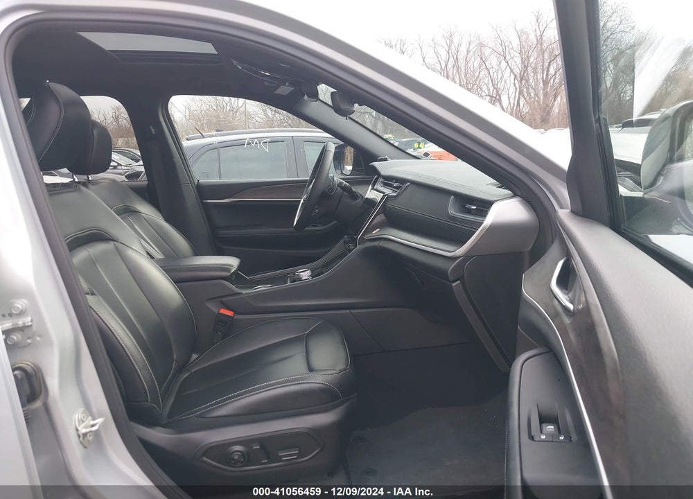 2024 JEEP GRAND CHEROKEE 4XE VIN: 1C4RJYB63RC133660