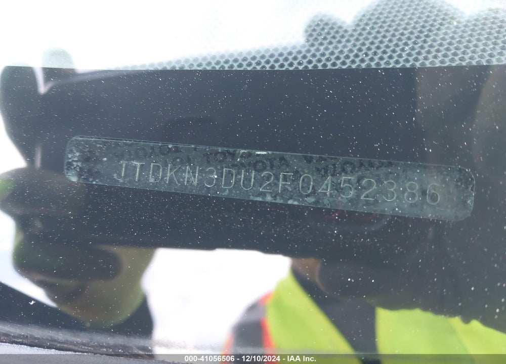 2015 TOYOTA PRIUS TWO VIN: JTDKN3DU2F0452386