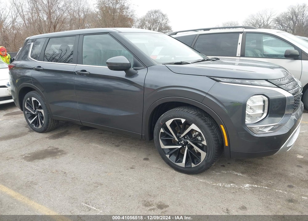 2024 MITSUBISHI OUTLANDER SE 2.5 2WD/SE BLACK EDITION S-AWC/SE BLACK EDITION W/PANO ROOF VIN: JA4J3VA82RZ086251