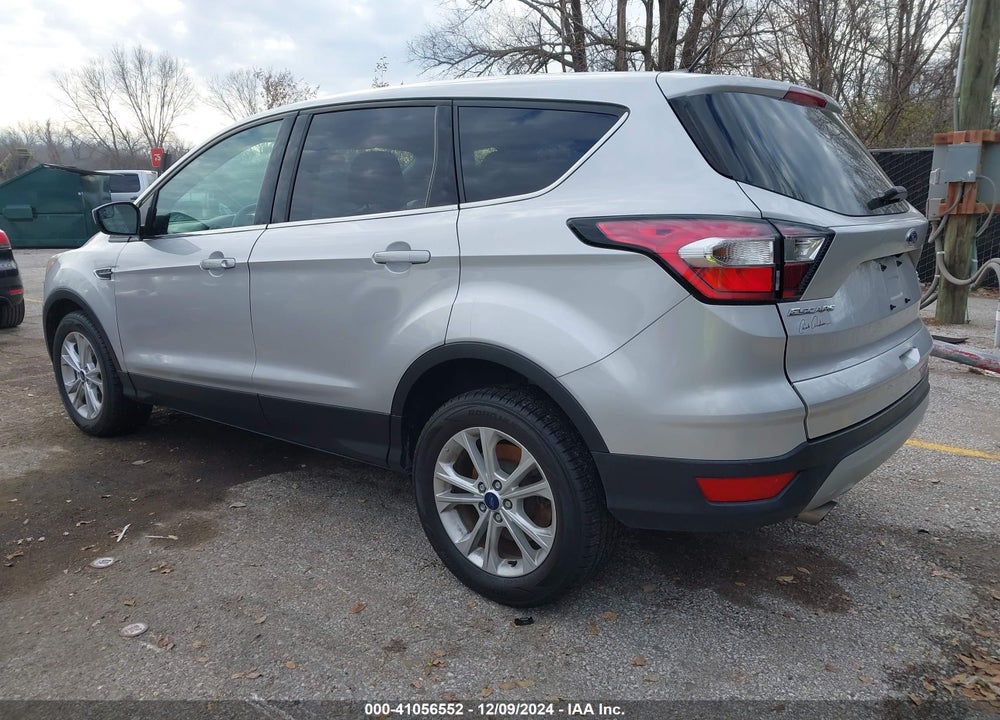 2017 FORD ESCAPE SE VIN: 1FMCU9G99HUD45599