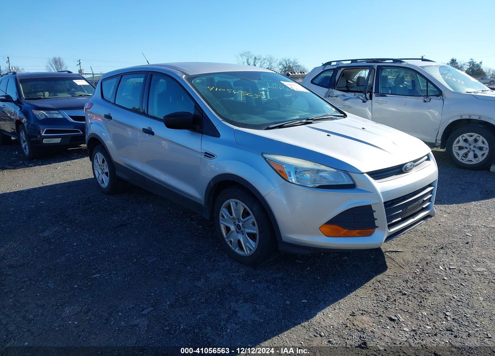 2015 FORD ESCAPE S VIN: 1FMCU0F78FUB67435