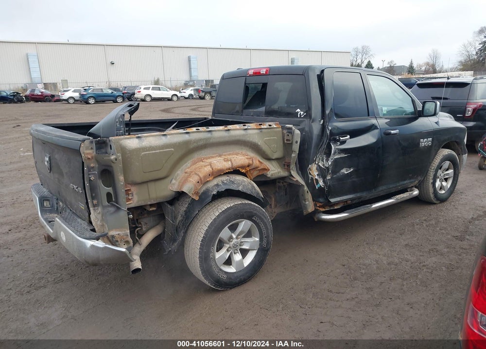 2013 RAM 1500 SLT VIN: 1C6RR7GP1DS517768