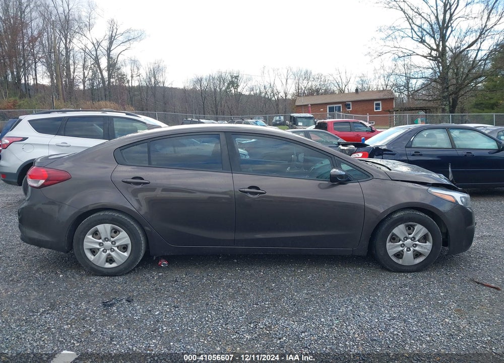 2018 KIA FORTE VIN: 3KPFL4A76JE219204