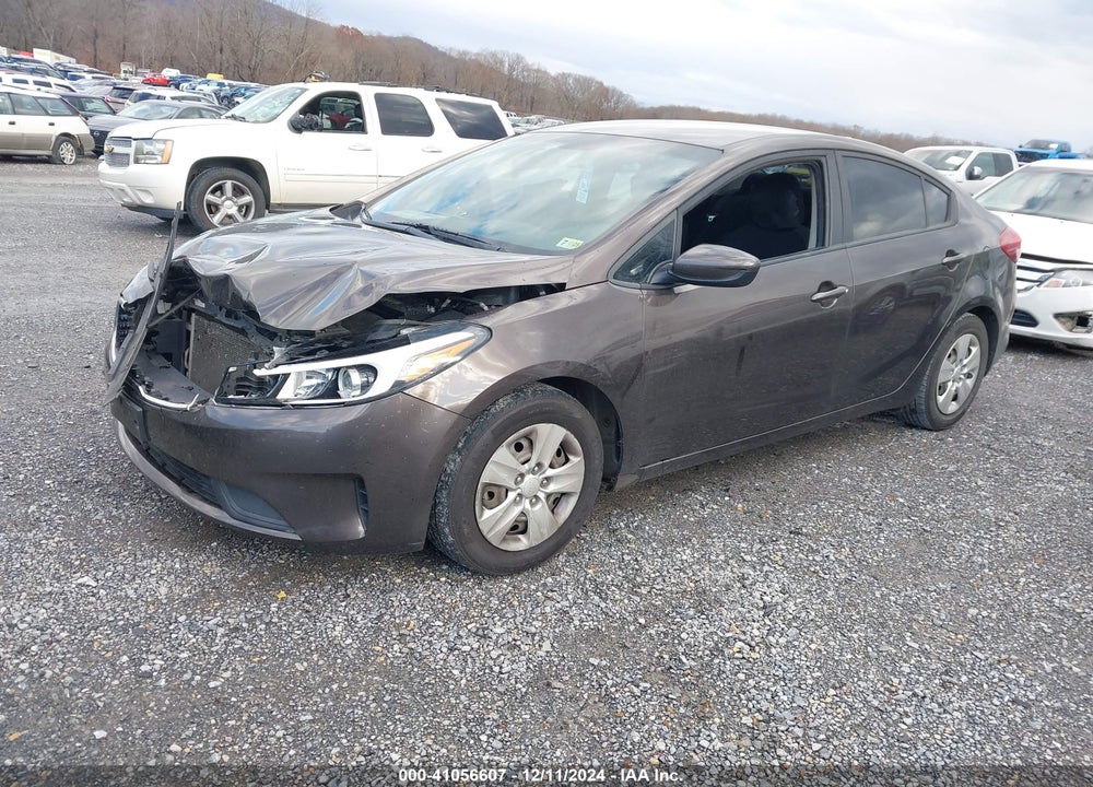 2018 KIA FORTE VIN: 3KPFL4A76JE219204