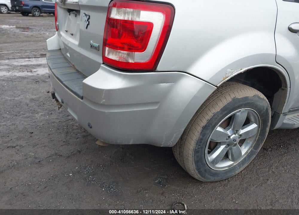2010 FORD ESCAPE LIMITED VIN: 1FMCU9EG9AKD36730