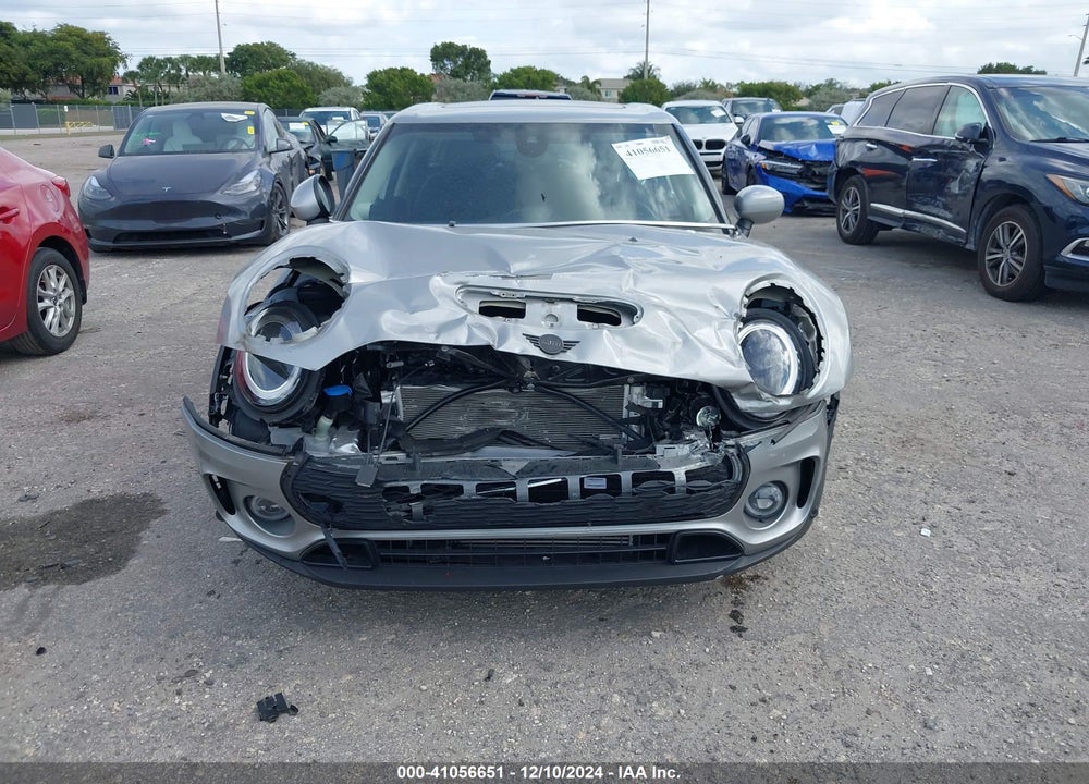 2023 MINI CLUBMAN VIN: WMWXJ1C03P2U08484