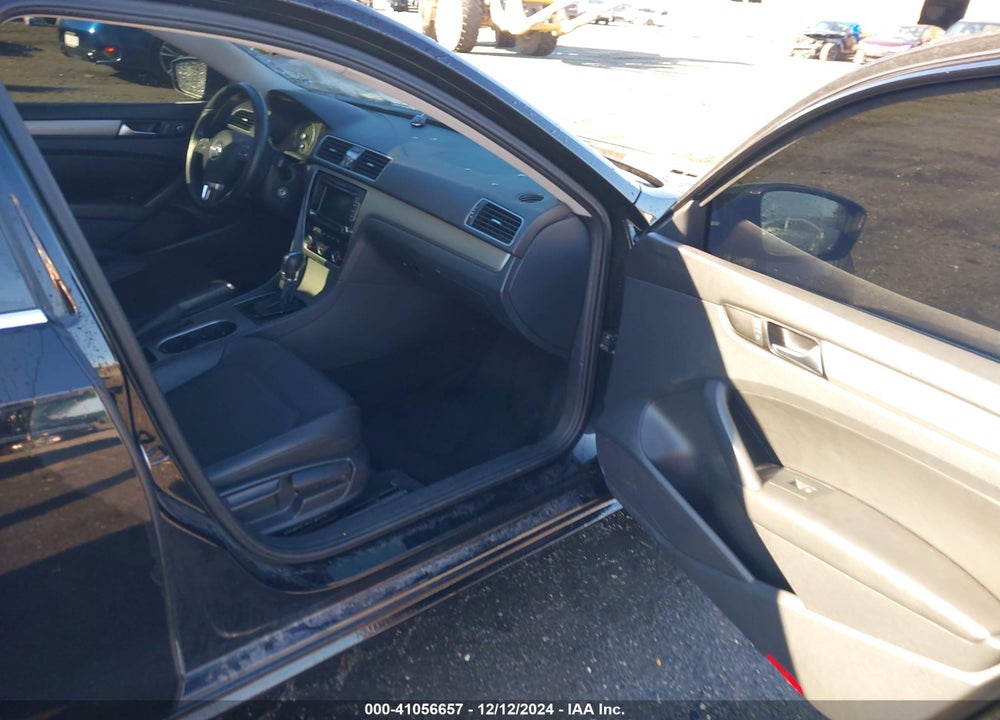 2014 VOLKSWAGEN PASSAT VIN: 1VWBN7A38EC086172
