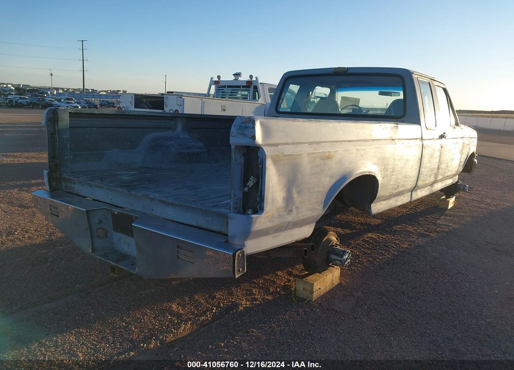 1992 FORD F250 VIN: 1FTHX26G6NKB58661