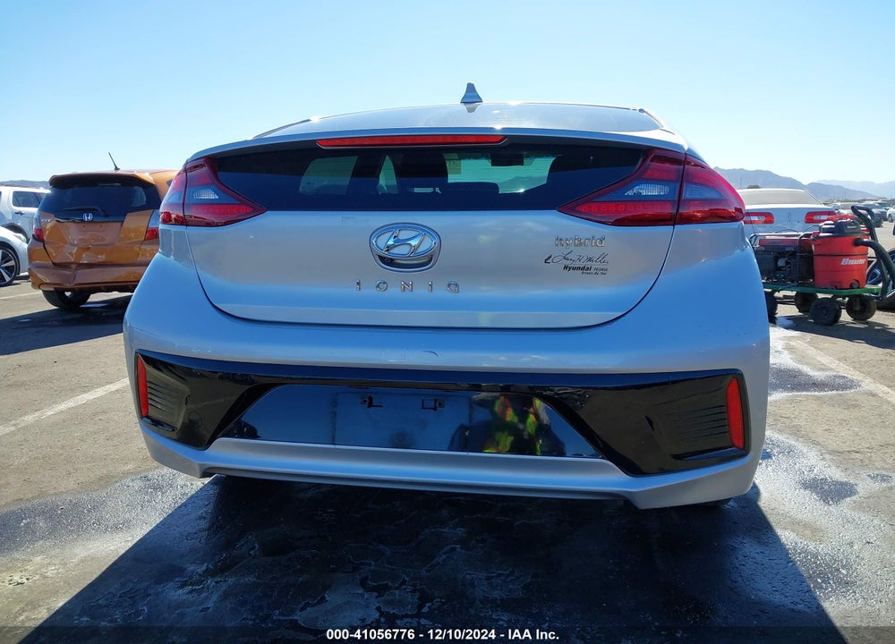 2017 HYUNDAI IONIQ HYBRID SEL VIN: KMHC75LC7HU057842