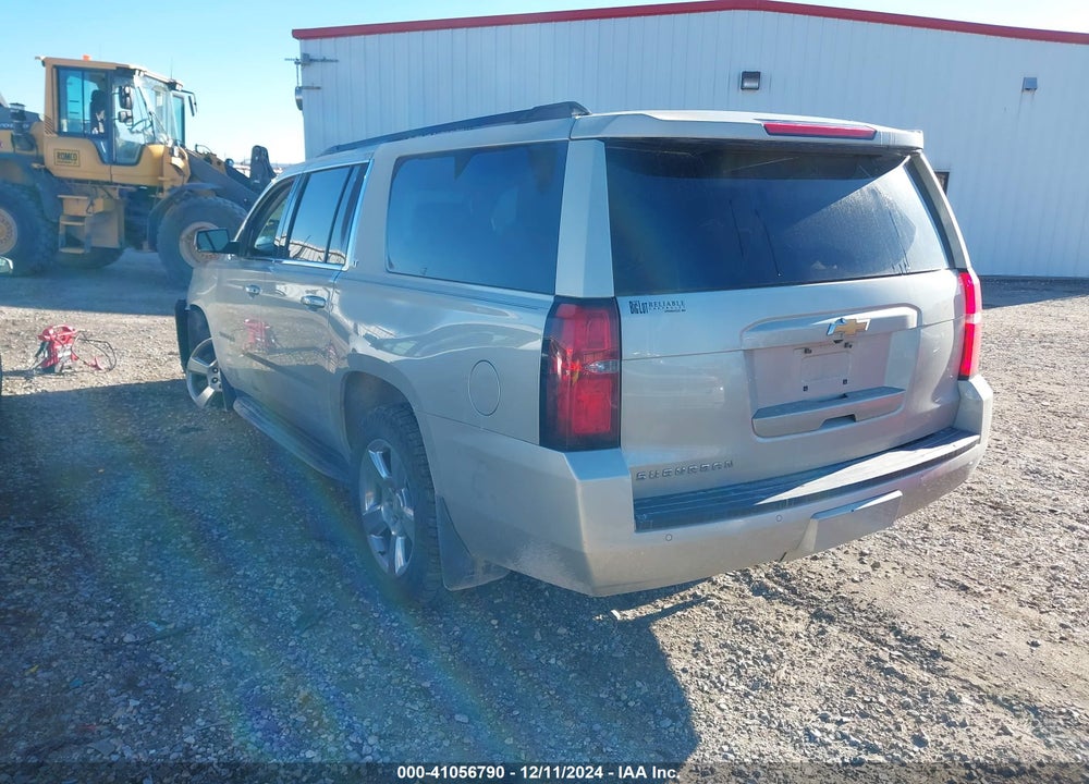 2016 CHEVROLET SUBURBAN LT VIN: 1GNSKHKC9GR347655