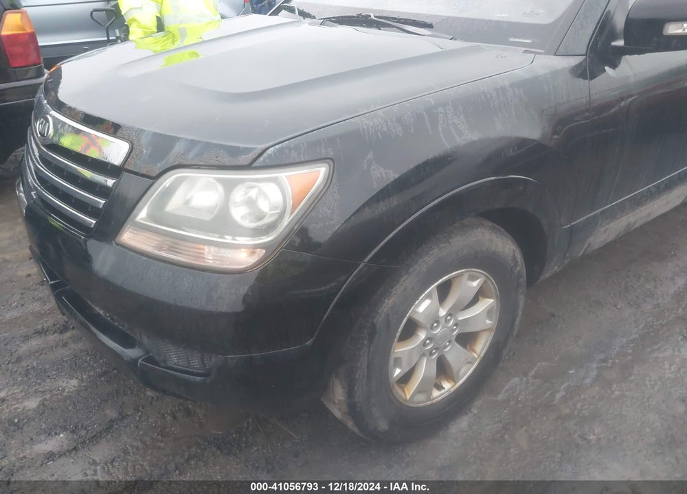2009 KIA BORREGO LX V6 VIN: KNDJH741395020655