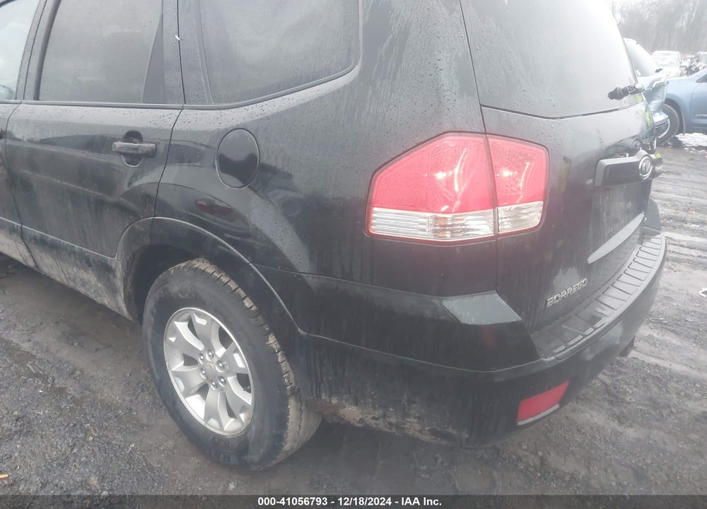 2009 KIA BORREGO LX V6 VIN: KNDJH741395020655