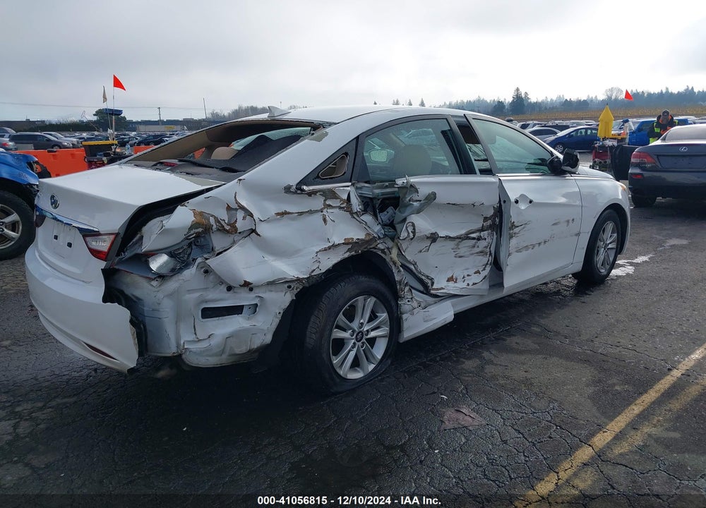 2013 HYUNDAI SONATA VIN: 5NPEB4AC7DH697840