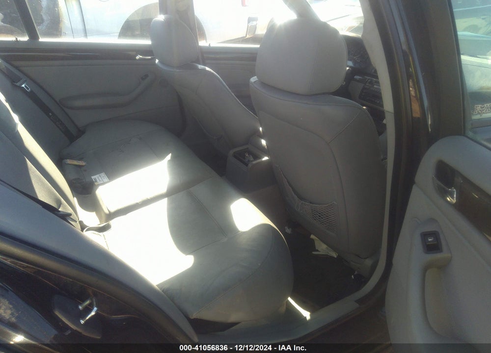 2001 BMW 325I VIN: WBAAV33471FU95542