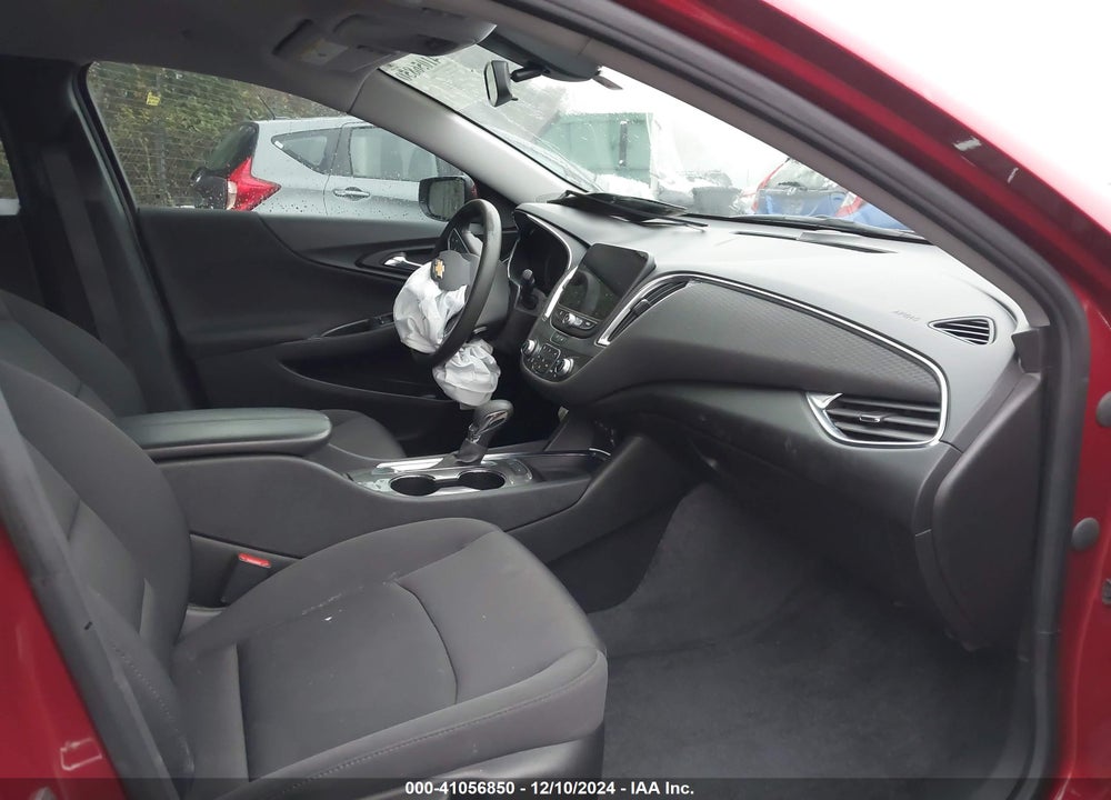 2021 CHEVROLET MALIBU FWD LT VIN: 1G1ZD5ST8MF083687