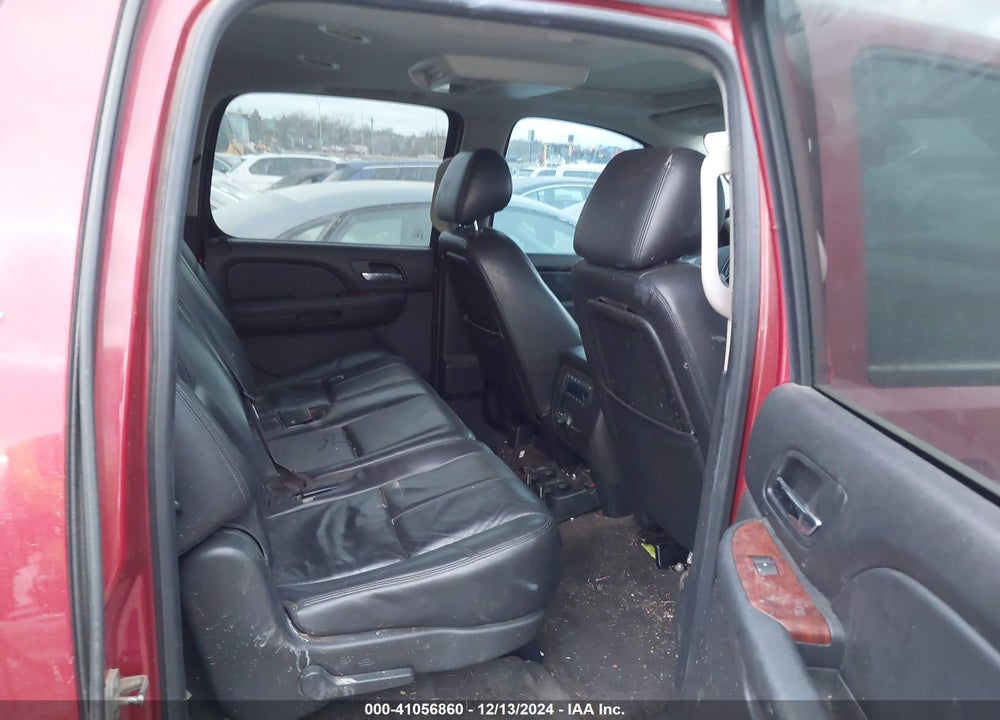 2013 GMC YUKON XL 1500 SLT VIN: 1GKS2KE7XDR329086