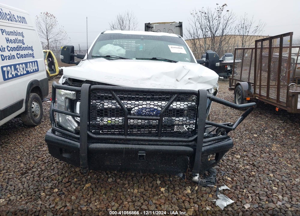 2022 FORD F-250 VIN: 1FT7W2B67NEG40937