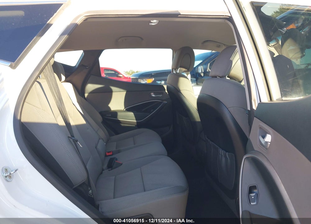 2017 HYUNDAI SANTA FE SPORT 2.4L VIN: 5XYZU3LB1HG382457