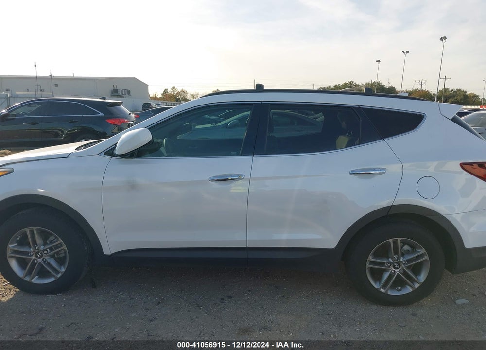 2017 HYUNDAI SANTA FE SPORT 2.4L VIN: 5XYZU3LB1HG382457