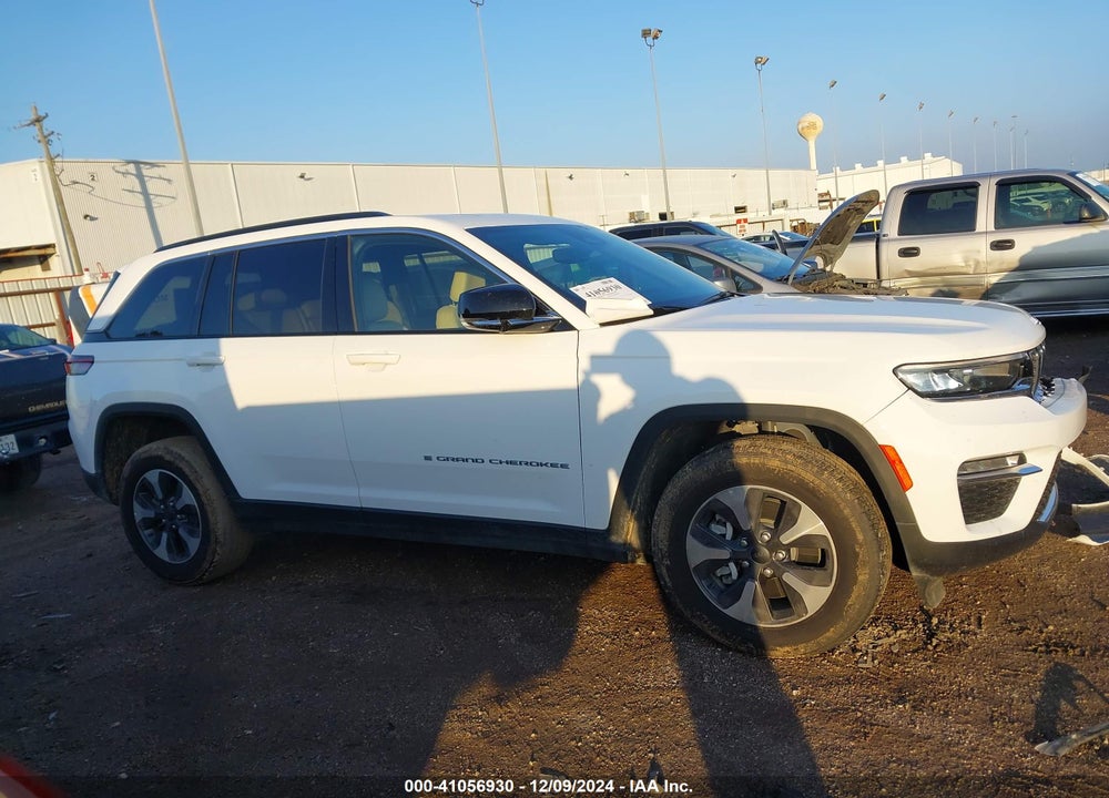 2024 JEEP GRAND CHEROKEE 4XE VIN: 1C4RJYB6XRC129847