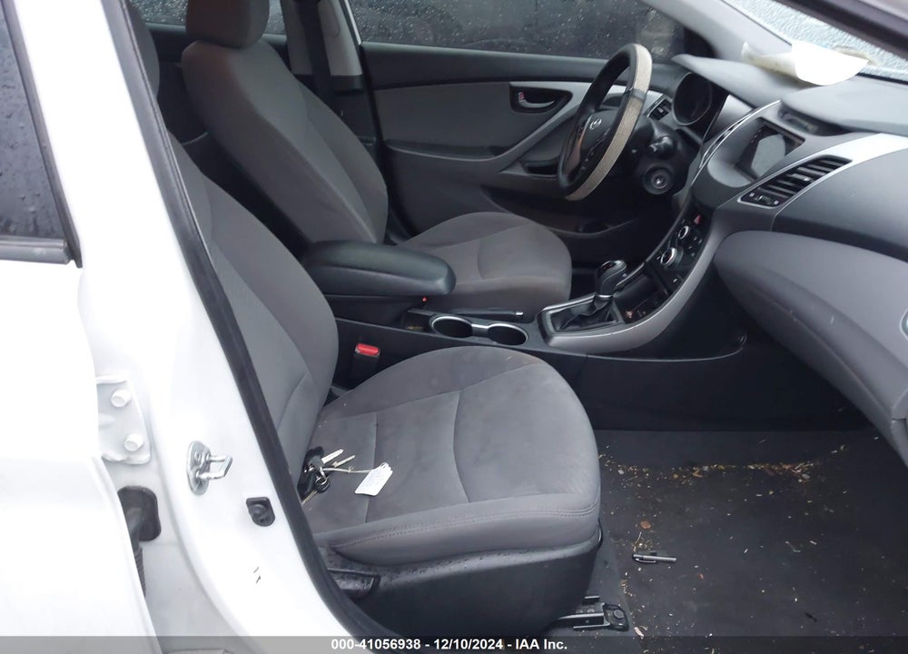 2014 HYUNDAI ELANTRA SE VIN: 5NPDH4AE2EH502983