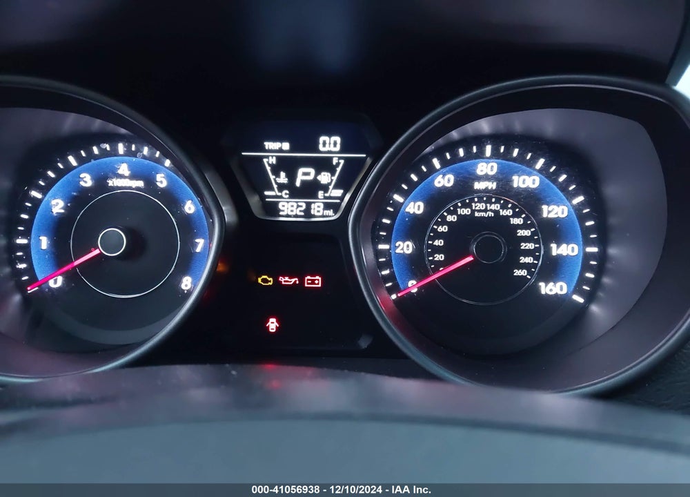 2014 HYUNDAI ELANTRA SE VIN: 5NPDH4AE2EH502983