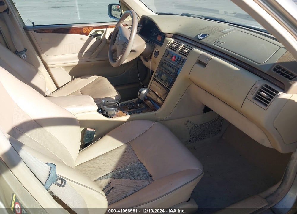 2001 MERCEDES-BENZ E 430 VIN: WDBJF70J81B234346