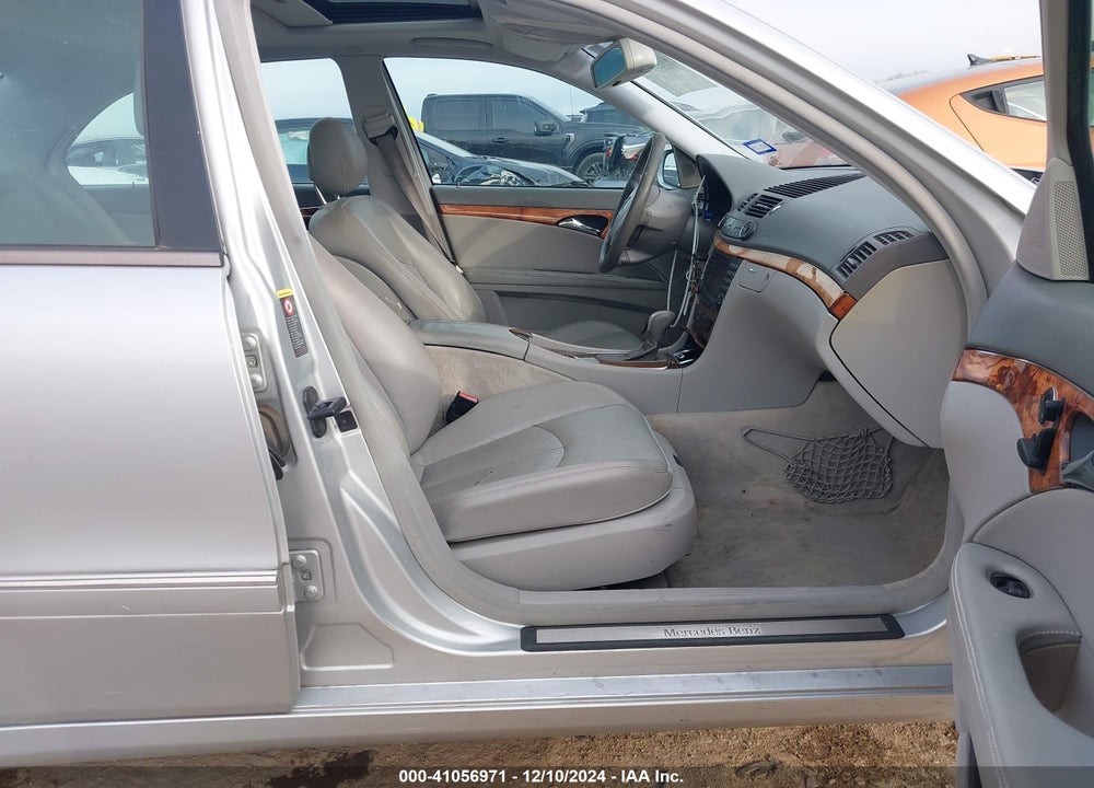2004 MERCEDES-BENZ E 320 VIN: WDBUF65J54A455963