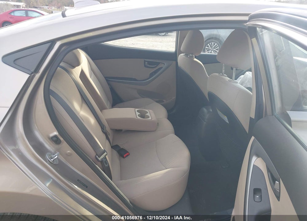 2016 HYUNDAI ELANTRA SE VIN: 5NPDH4AE7GH714359