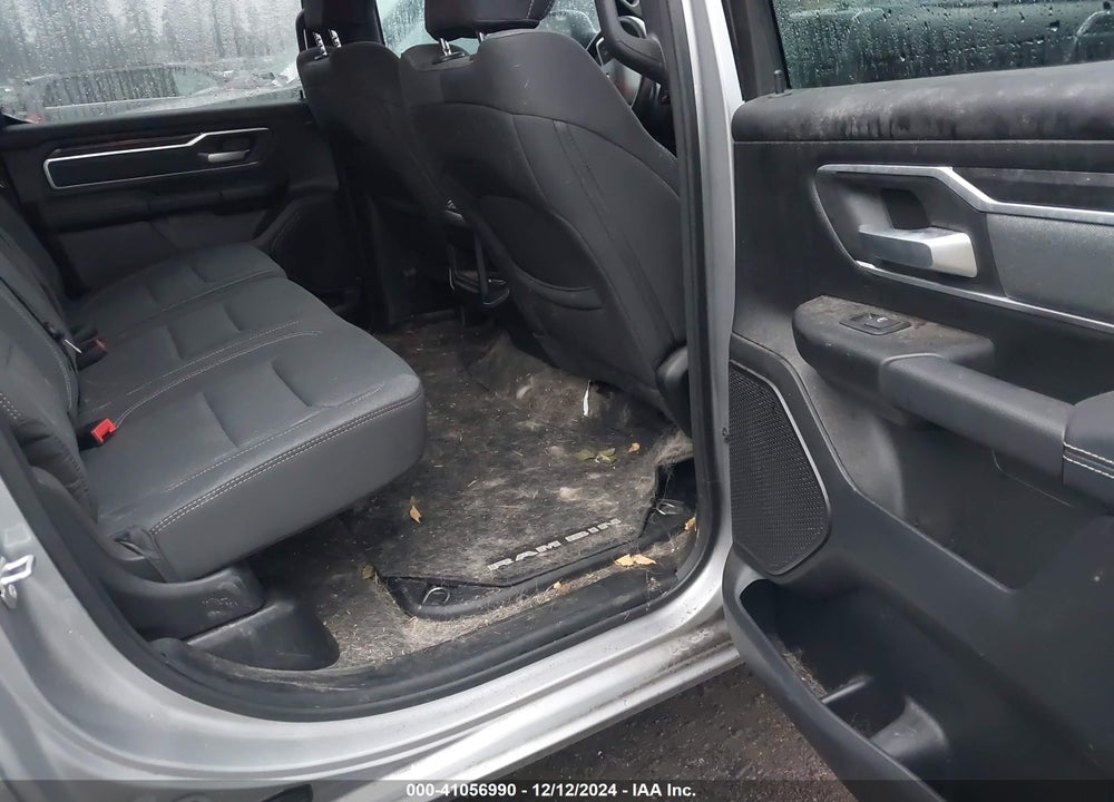 2022 RAM 1500 VIN: 1C6RRFFG7NN423938