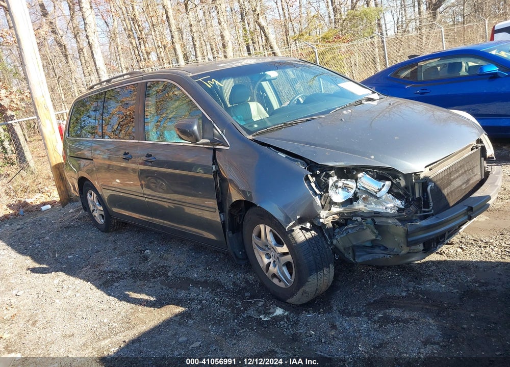 2005 HONDA ODYSSEY EX-L VIN: 5FNRL38625B425124