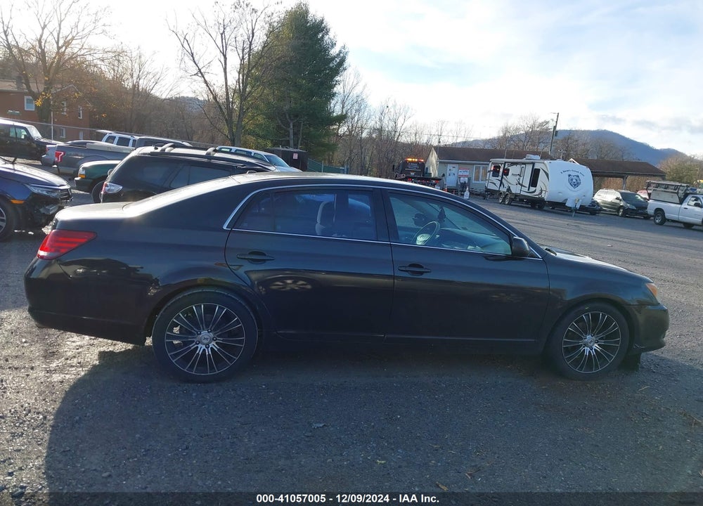 2009 TOYOTA AVALON XL VIN: 4T1BK36B99U338897