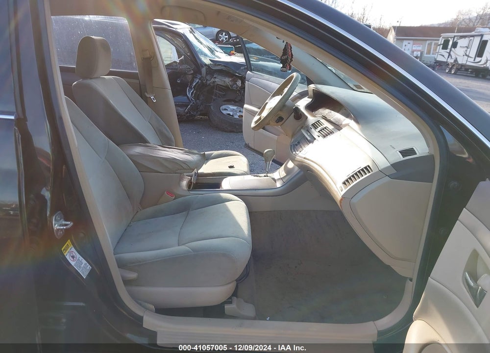 2009 TOYOTA AVALON XL VIN: 4T1BK36B99U338897