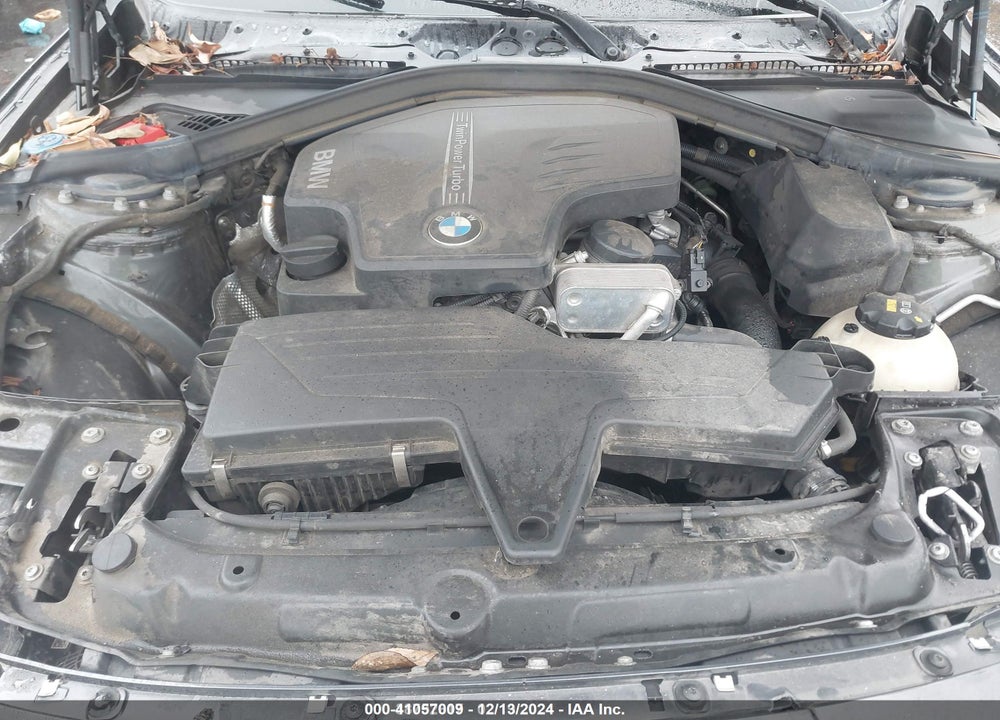 2018 BMW 3 SERIES VIN: WBA8A9C53JK623143