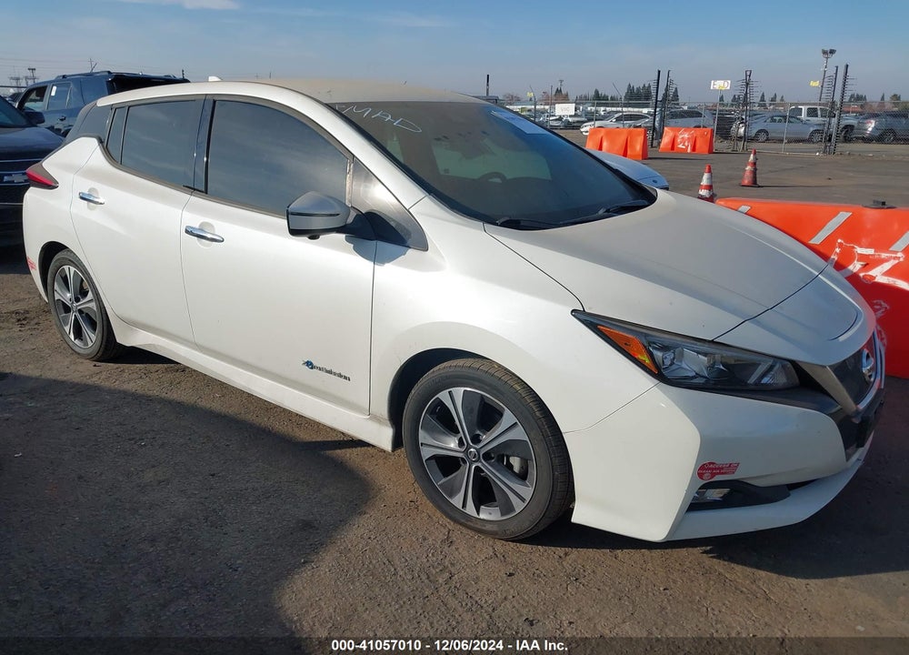 2018 NISSAN LEAF SL VIN: 1N4AZ1CP7JC305204