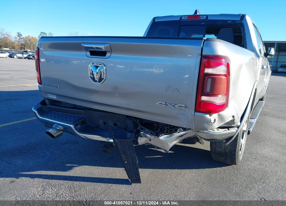 2019 RAM 1500 LAIE  4X4 5'7 BOX VIN: 1C6SRFJT5KN505569