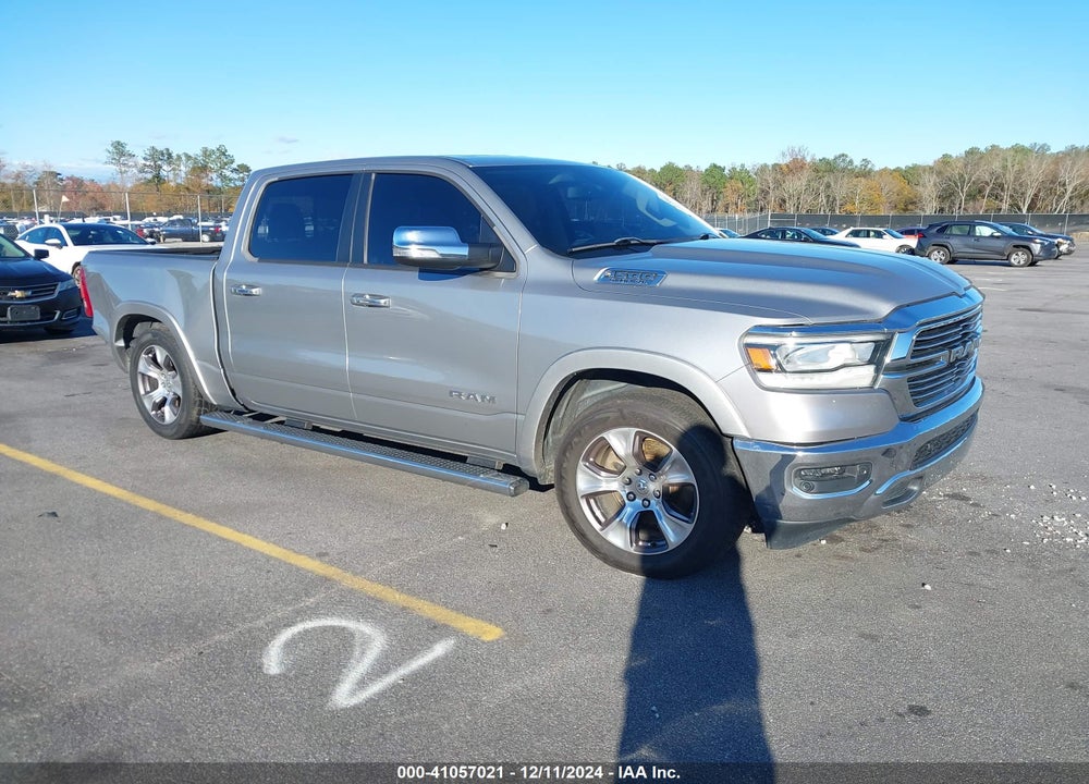 2019 RAM 1500 LAIE  4X4 5'7 BOX VIN: 1C6SRFJT5KN505569