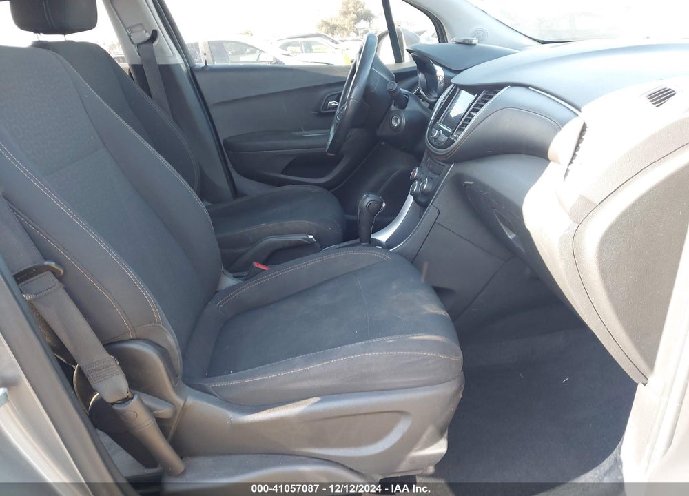 2020 CHEVROLET TRAX FWD LS VIN: 3GNCJKSB3LL299230