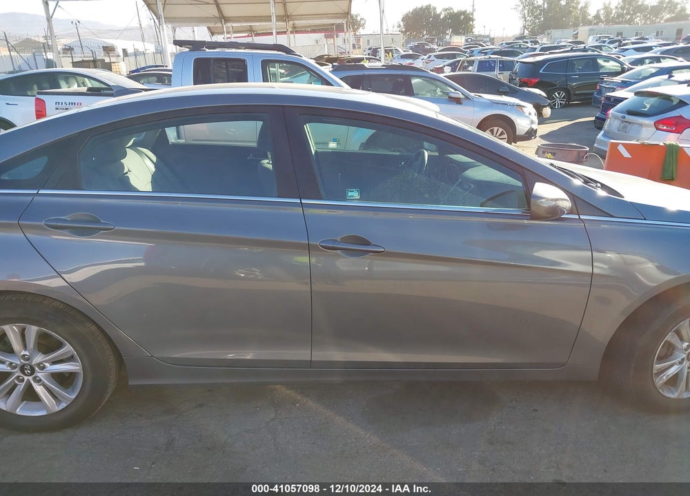 2013 HYUNDAI SONATA GLS VIN: 5NPEB4ACXDH735402
