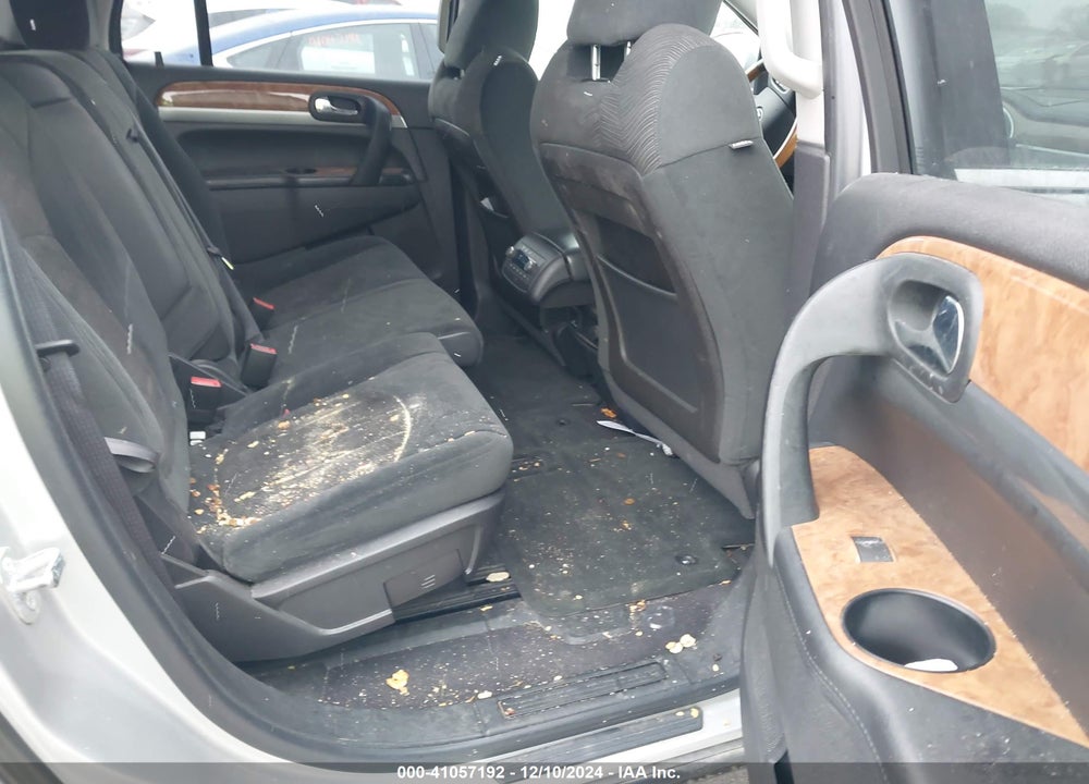 2011 BUICK ENCLAVE CX VIN: 5GAKRAEDXBJ118037