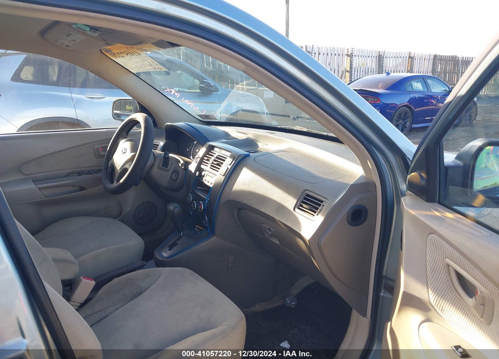 2006 HYUNDAI TUCSON GL VIN: KM8JM12B86U448495