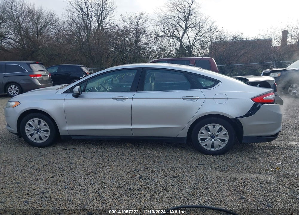 2014 FORD FUSION S VIN: 1FA6P0G71E5358118