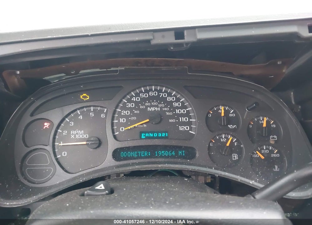 2004 CHEVROLET TAHOE LT VIN: 1GNEK13Z64J154106