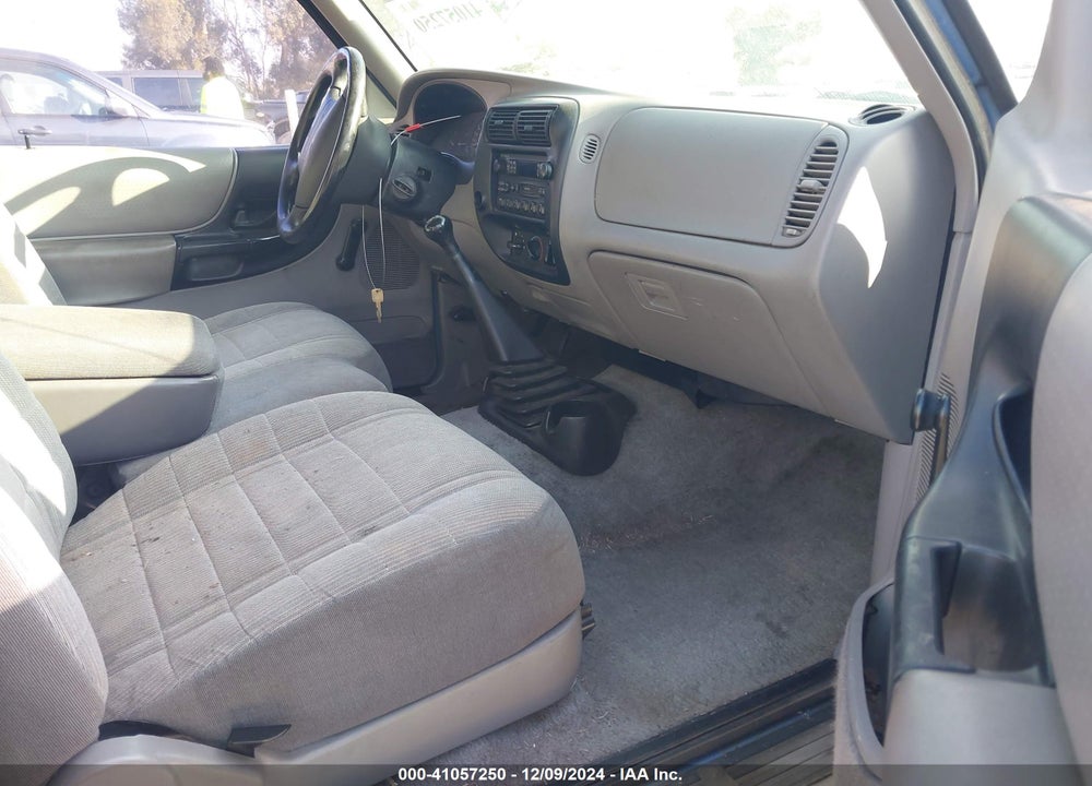 1997 FORD RANGER XL/XLT VIN: 1FTCR14A4VPA76976