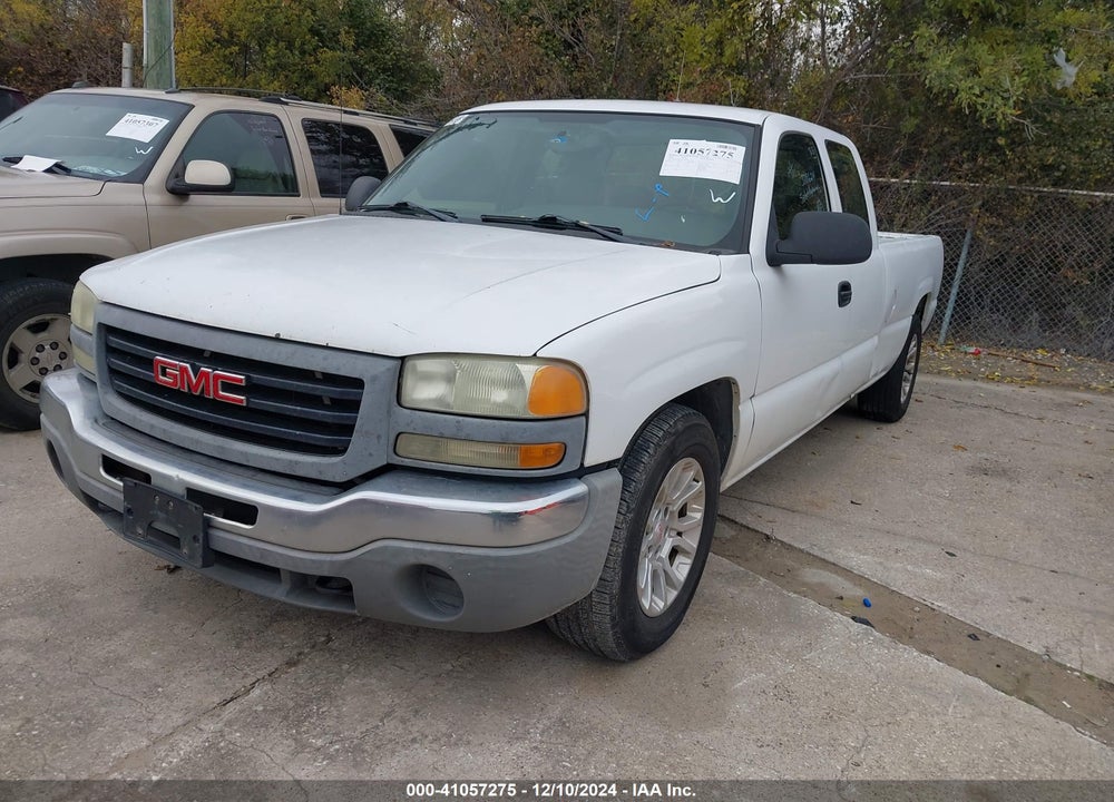 2004 GMC SIERRA 1500 WORK TRUCK VIN: 1GTEC19V44E378624