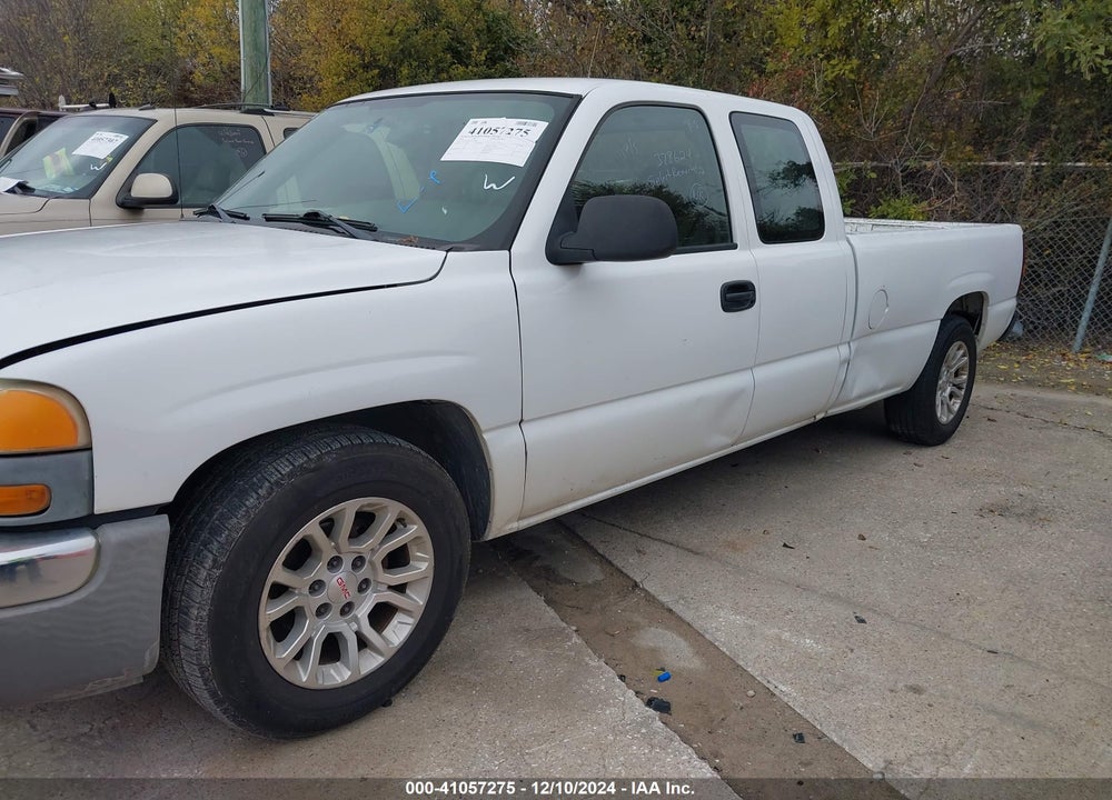 2004 GMC SIERRA 1500 WORK TRUCK VIN: 1GTEC19V44E378624