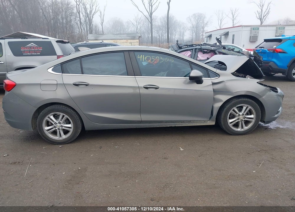 2017 CHEVROLET CRUZE LT AUTO VIN: 1G1BE5SM5H7271817