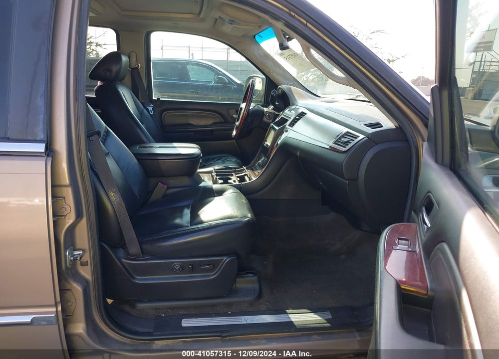 2007 CADILLAC ESCALADE STANDARD VIN: 1GYFK63837R169275