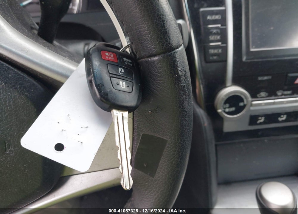2012 TOYOTA CAMRY SE VIN: 4T1BF1FK0CU585936