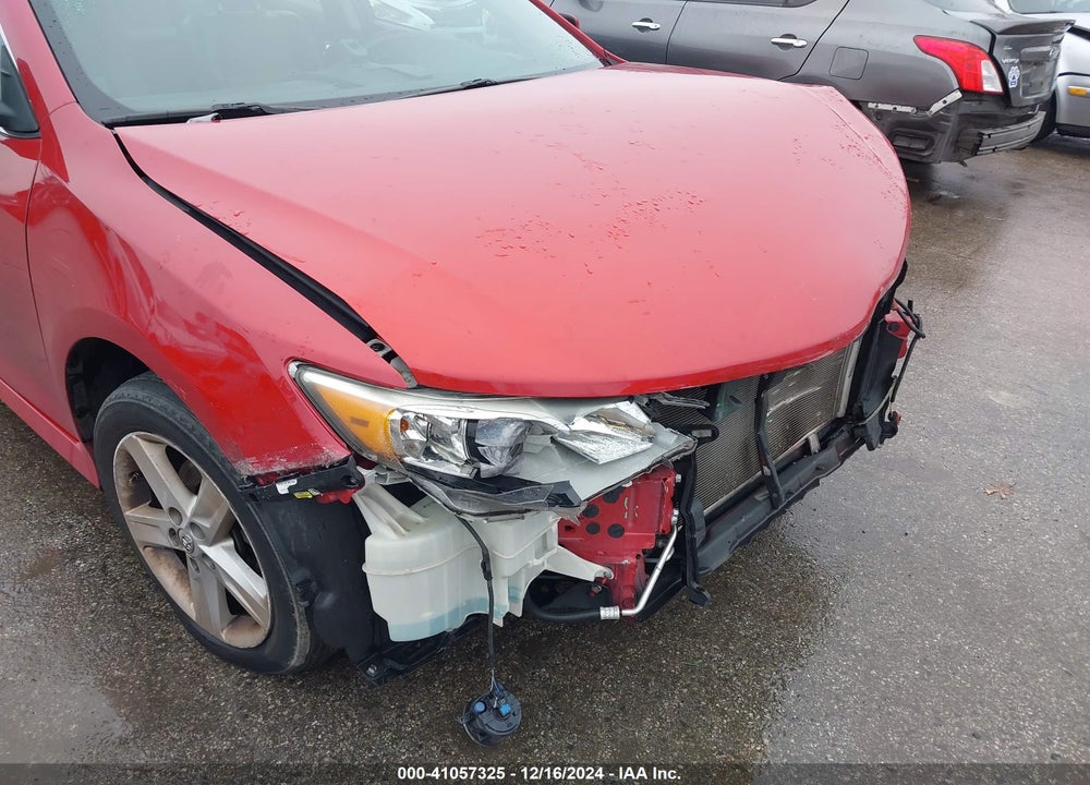 2012 TOYOTA CAMRY SE VIN: 4T1BF1FK0CU585936